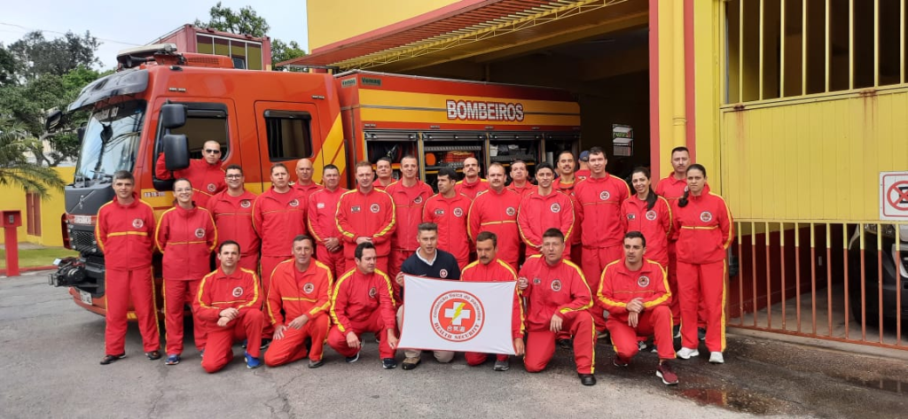 Corpo de Bombeiros de Itajaí finaliza segunda turma do curso de Contenção Física Terapêutica de pacientes em Surto