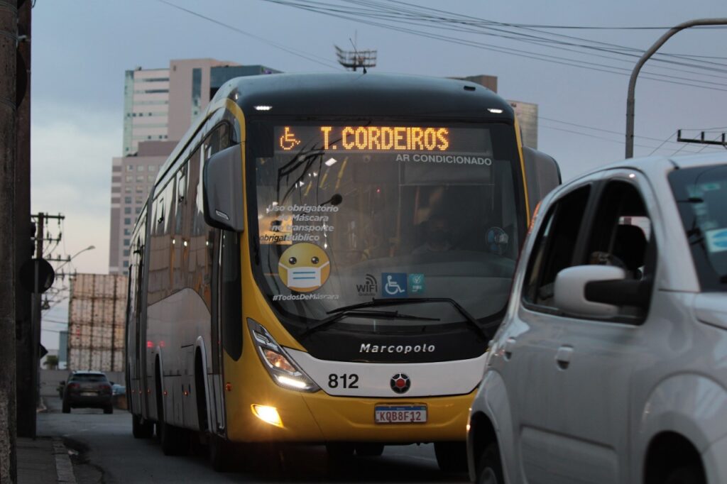 Horários e itinerários do transporte público de Itajaí são prejudicados por conta da chuva
